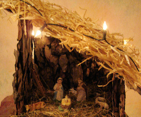 comment construire une creche de noel en bois