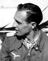 Celui qui l’a abattu, le Major Erich Rudorffer titulaire de 224 victoires.