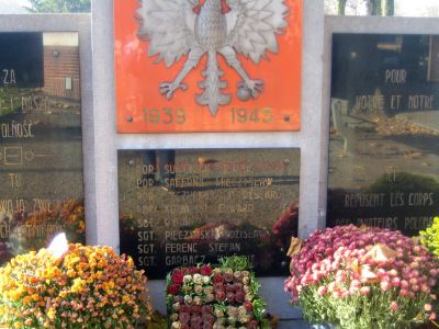 04 cimetière Charleroi province Hainaut (Belgique)
