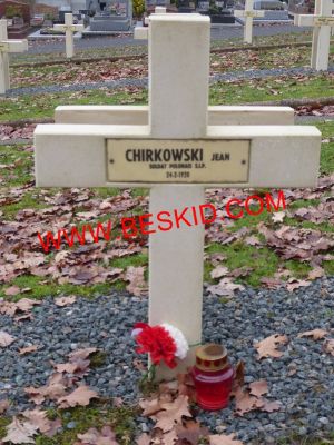 CHIRKOWSKI Jean
Cimetière communal Briis-sous-Forges (91)
Soldat
Régiment Infanterie Polonais
Décès 24.02.1920
Hôpital Bligny VR 67
Briis-sous-Forges (91)
Copyright photo Szczap
Copyright Frania
