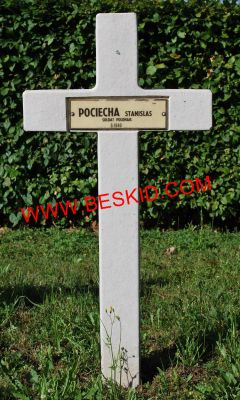 POCIECHA Stanislaw
Décès 29.09.1945 Metz-Plantières (57)
Inhumation 12.06.1964 - Tombe 110
Armée Américaine
copyright Frania 
